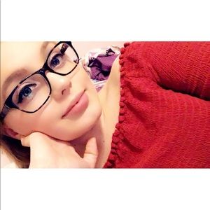 Meet your Posher, Faith